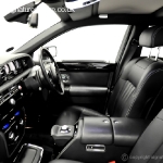 rolls-royce-phantom-black-interior-front-seats