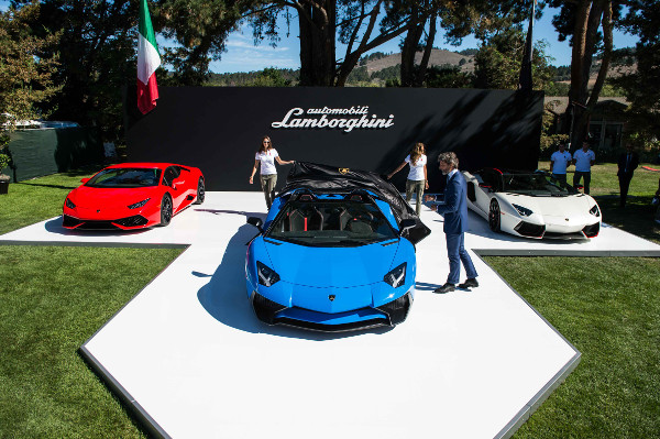 The_unveiling_of_the_Lamborghini_Aventador_SV_Roadster