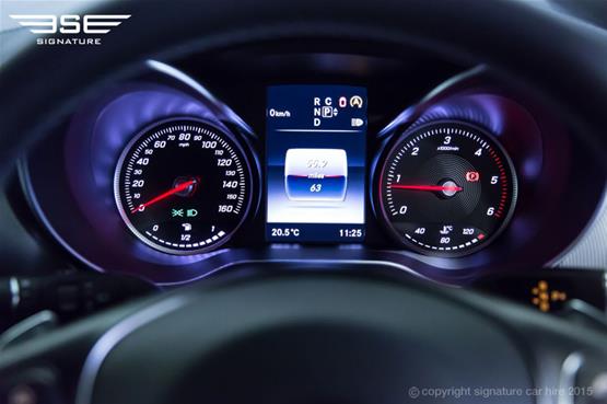 Mercedes V Class V250 Sport LWB speedometer