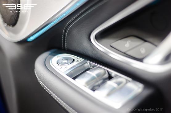 Mercedes C Class Cabriolet Door Controls